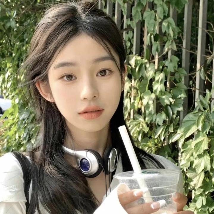 沙漠情酋海报